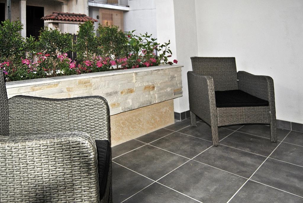 Vianova Affittacamere Giurdignano Exterior foto